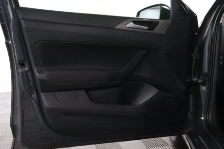 Volkswagen Polo MATCH TSI 43