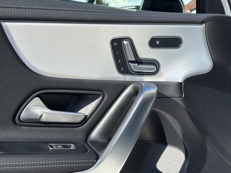 Mercedes-Benz A Class 2.0 A35 AMG (Premium Plus) Hatchback Petrol 7G-DCT 4MATIC Euro 6 (306ps) 16