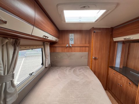 Adria Coral S680 ST 26