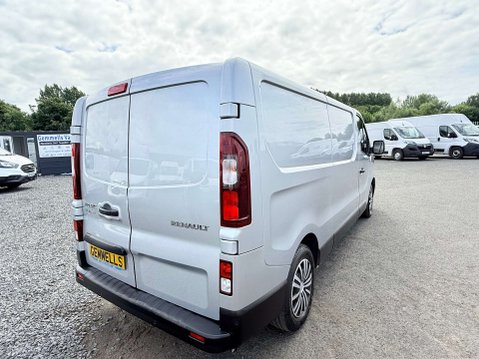 Renault Trafic 2.0 Trafic LL30 Business+ Blue dCi 9