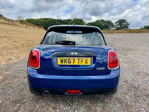 Mini Hatch COOPER 4