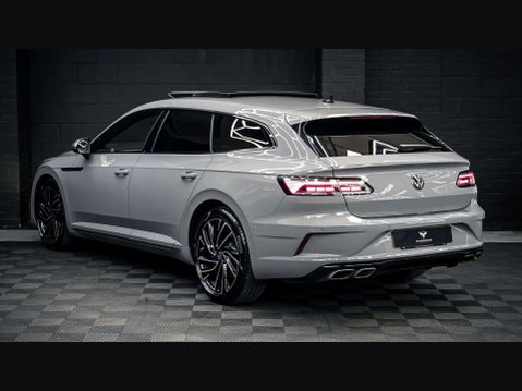 Volkswagen Arteon 2.0 Arteon R TSi 4Motion Semi-Auto 4WD 5dr 2