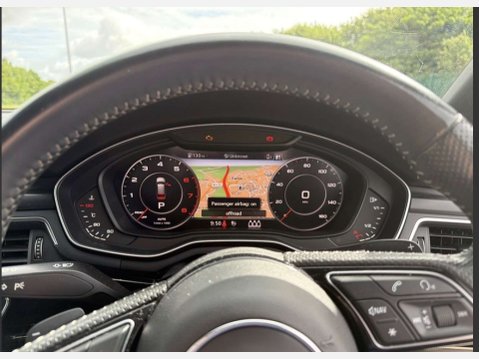 Audi A4 2.0 TFSI Black Edition Estate 5dr Petrol S Tronic Euro 6 (s/s) (190 ps) 8