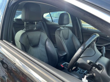 Vauxhall Astra 1.6 Astra Elite Nav T S/S 5dr 19