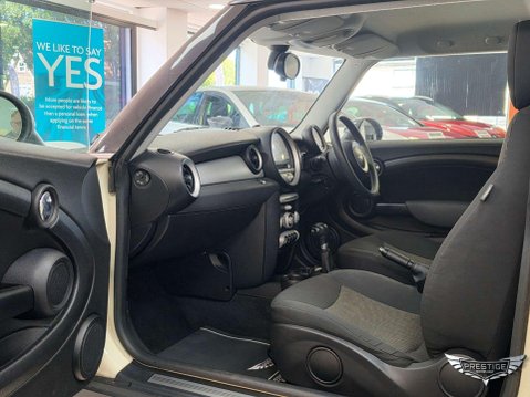 Mini Hatch 1.6 Cooper Steptronic Euro 4 3dr 43