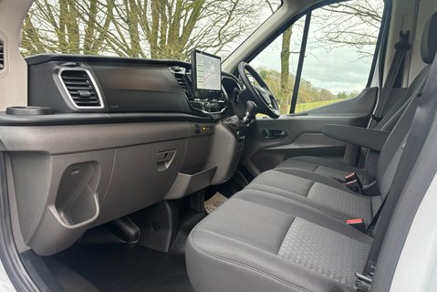 Ford Transit 350 Rwd L3 H3 Trend 130 ps Panel Van - Rear Camera 20