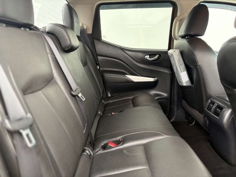 Nissan Navara 2.3 Navara Tekna dCi Auto 4WD 5dr 31