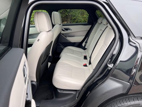 Land Rover Range Rover Velar 2.0 D240 R-Dynamic HSE Auto 4WD Euro 6 (s/s) 5dr 44