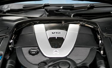 Mercedes-Benz M Class S600 35