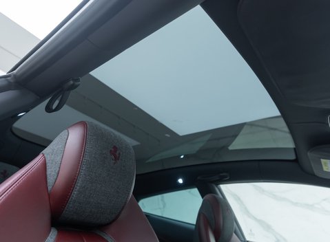 Ferrari GTC4 Lusso V12 TAILOR MADE 20