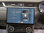 Jaguar F-Pace 2.0 F-PACE R-Dynamic HSE D MHEV AWD Auto 4WD 5dr 65