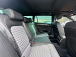 Volkswagen Passat 2.0 TDI R-Line Estate 5dr Diesel DSG Euro 6 (s/s) (190 ps) 17