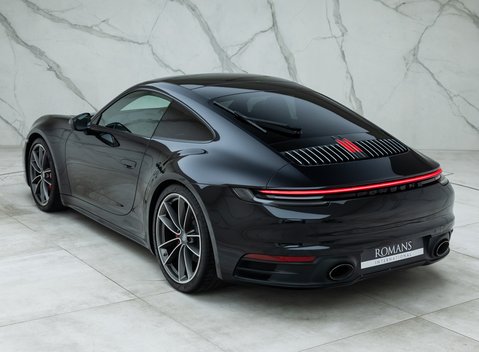 Porsche 911 Carrera 4S (992) 9