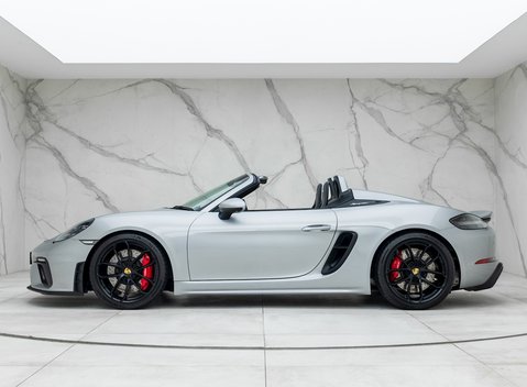 Porsche 718 Boxster Spyder 2