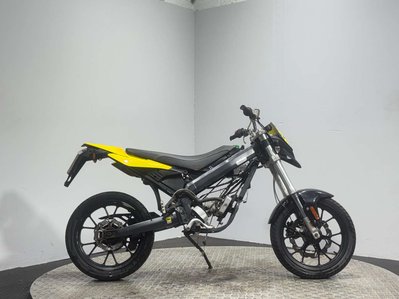 Derbi Senda 50 DRD 2 STROKE PROJECT BIKE 50CC SUPERMOTO GEARED 50