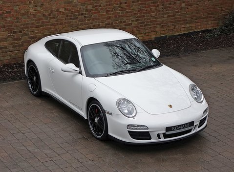 Porsche 911 (997) Carrera 4 GTS 17