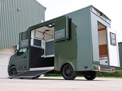 Renault Master BRAND NEW 3.5 TON STALLION BUILD EXTREME HEAVY DUTY HORSEBOX FROM SEEKER 