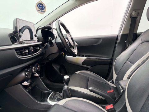 Kia Picanto 1.0 Picanto X-Line 5dr 66
