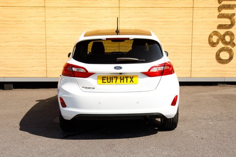 Ford Fiesta TITANIUM 6