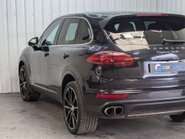 Porsche Cayenne 4.8 Cayenne V8 T Tiptronic S 4WD 5dr 33