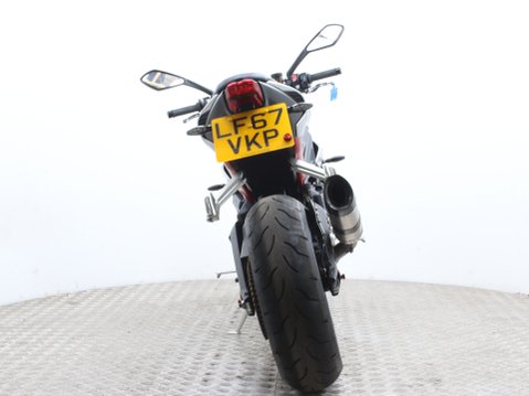 Triumph Street Triple 765 STREET TRIPLE 765 R 11