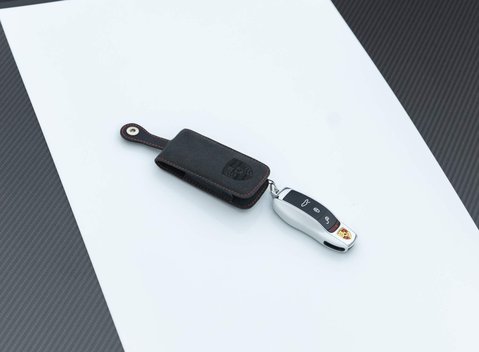 Porsche 911 GT2 RS (991) 44