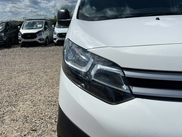 Citroen Dispatch XLWB L3H1 Enterprise 1400 Air Con Camera Sensors EURO 6 NO VAT 24