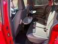Ford Tourneo Courier ZETEC TDCI 18