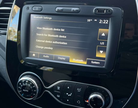 Renault Captur 0.9 Captur Iconic TCe 5dr 12