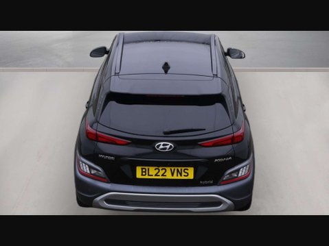 Hyundai KONA 1.6 Kona Premium GDi HEV Semi-Auto 5dr 15