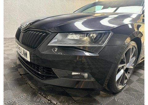 Skoda Superb 2.0 TSI SportLine Hatchback 5dr Petrol DSG 4WD Euro 6 (s/s) (272 ps) 22