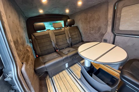 Volkswagen Transporter T32 TDI KOMBI HIGHLINE BMT LWB  -NO VAT -LUXURY CARAVELLE CONVERSION - 25