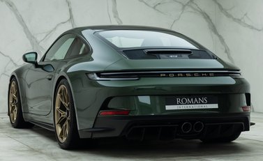 Porsche 911 GT3 TOURING (992) 10