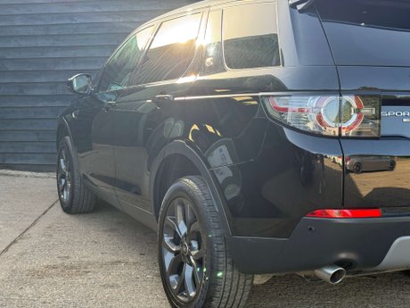 Land Rover Discovery Sport 2.0 Discovery Sport Landmark TD4 Auto 4WD 5dr 8