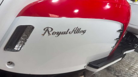 Royal Alloy GT 2019 ONLY 2K NEW MOT CUSTOM SCOOTER LEARNER LEGAL 125CC 35