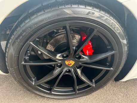 Porsche 718 CAYMAN PDK 15