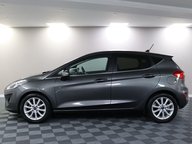 Ford Fiesta TITANIUM 18