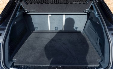 Porsche Cayenne E-Hybrid Coupé 34