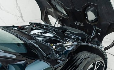 Aston Martin DBS Superleggera 36