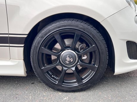 Abarth 500 1.4 T-Jet Euro 5 3dr 52