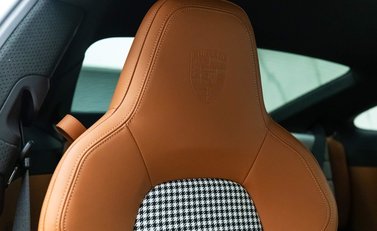 Porsche 911 (992) Sport Classic 11