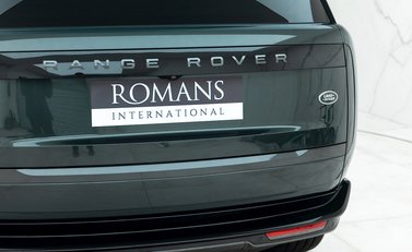 Land Rover Range Rover D350 SE 23