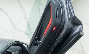 Lamborghini Revuelto 27