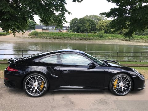 Porsche 911 (991) 3.8 Turbo S PDK 4WD Coupe 57