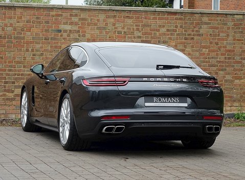 Porsche Panamera Turbo 20