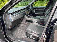 Jaguar F-Pace 2.0 D200 MHEV R-Dynamic HSE Black Auto AWD Euro 6 (s/s) 5dr 28