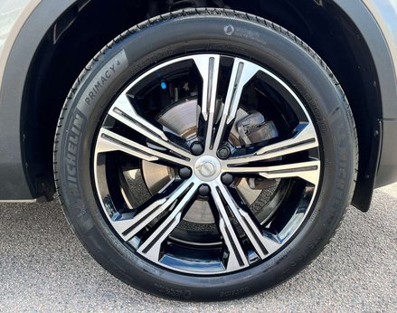 Volvo XC40 2.0 XC40 Inscription Pro T4 Auto 5dr 15