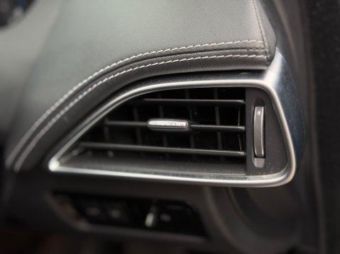 Jaguar XE 2.0d R-Sport Auto AWD Euro 6 (s/s) 4dr 81