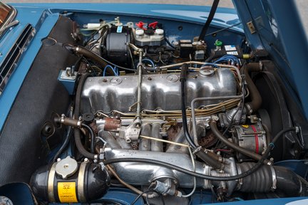 Mercedes-Benz SL Series 280 SL 24