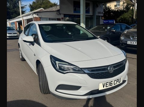 Vauxhall Astra 1.6 CDTi ecoFLEX Design Euro 6 (s/s) 5dr 5